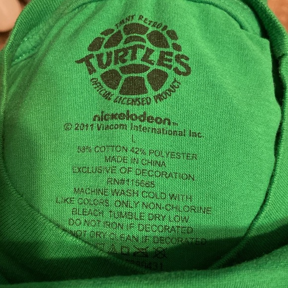 Teenage Mutant Ninja Turtles long sleeve T shirt size large
BIN #1 - Picture 5 of 7